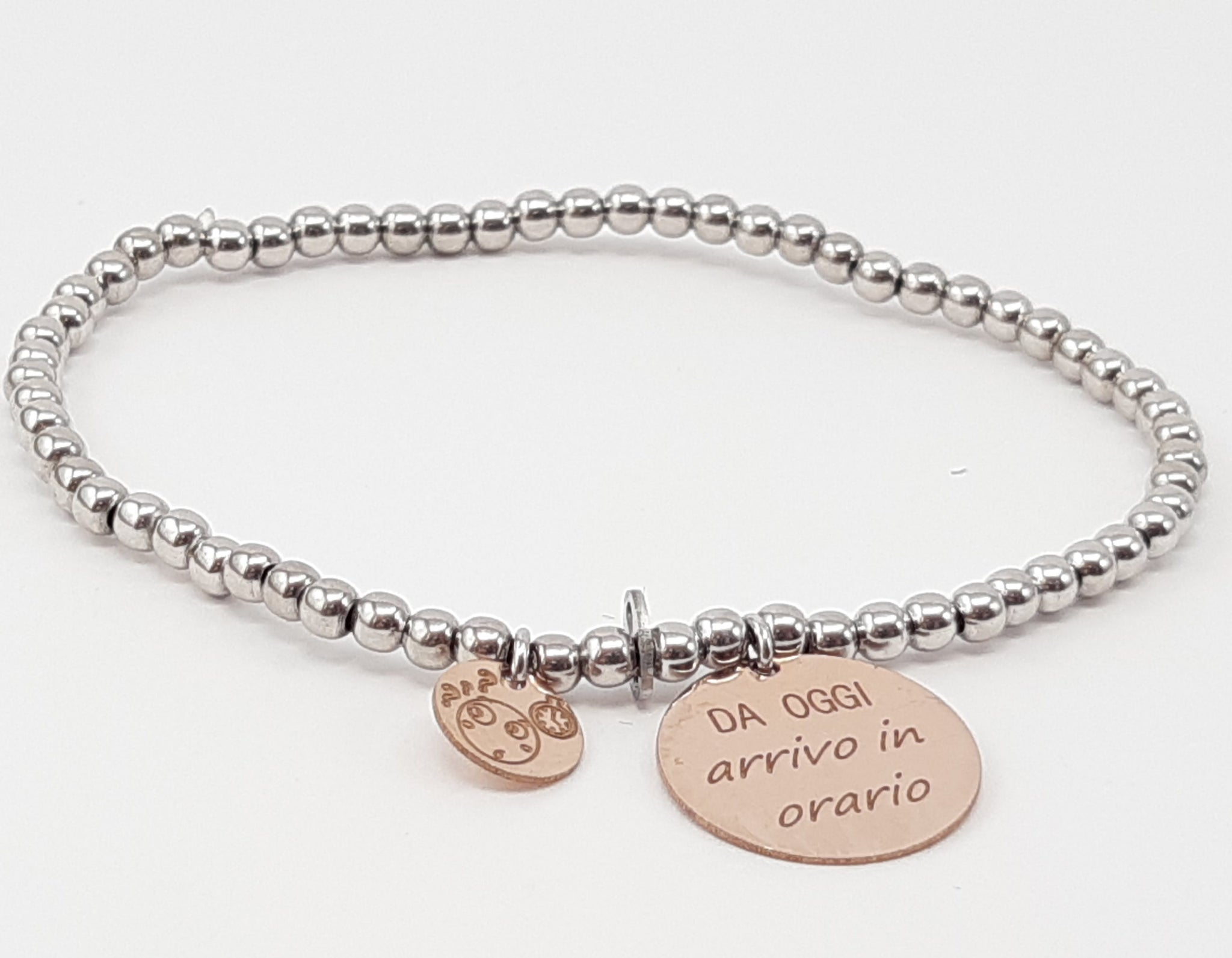 BRACCIALE CON CHARMS